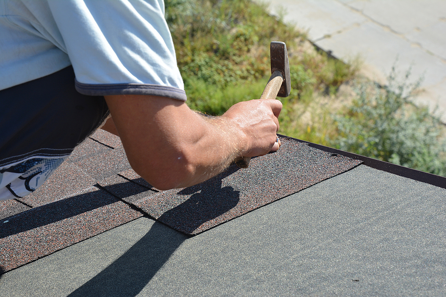 What Are Signs a New Roof Was Installed Incorrectly?